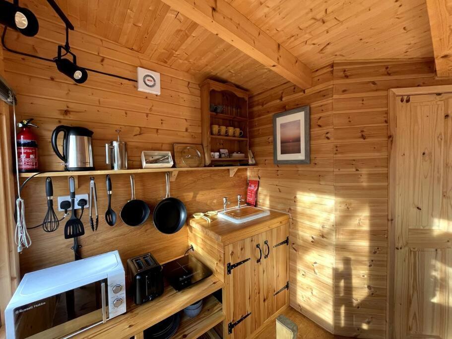 The Bee Hive Garden Room ดอร์เชสเตอร์ ภายนอก รูปภาพ